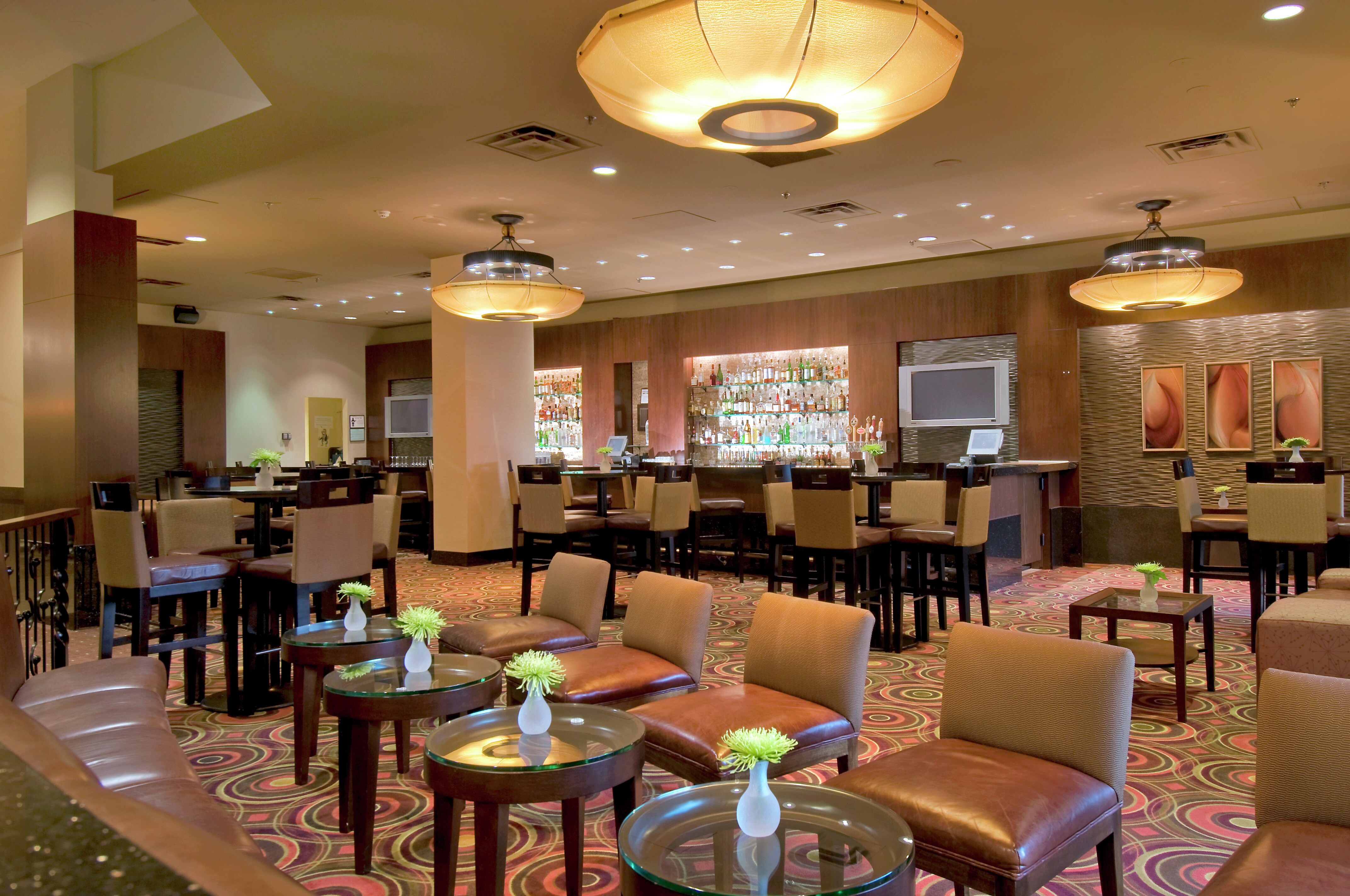 ร้านอาหาร Basil Kitchen